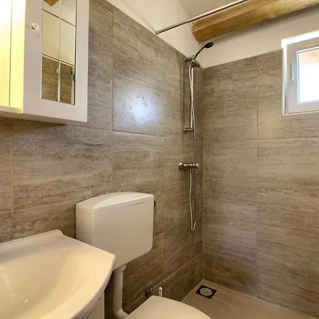 Holiday home Mit Privatpool Fuer 10 Personen Ca 150 Qm In Medulin, Istrien Suedkueste Von Istrien *
